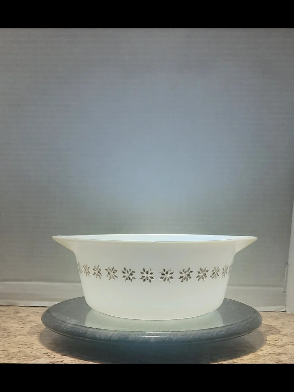 Pyrex Town & Country 475 & 472 Casserole Dishes